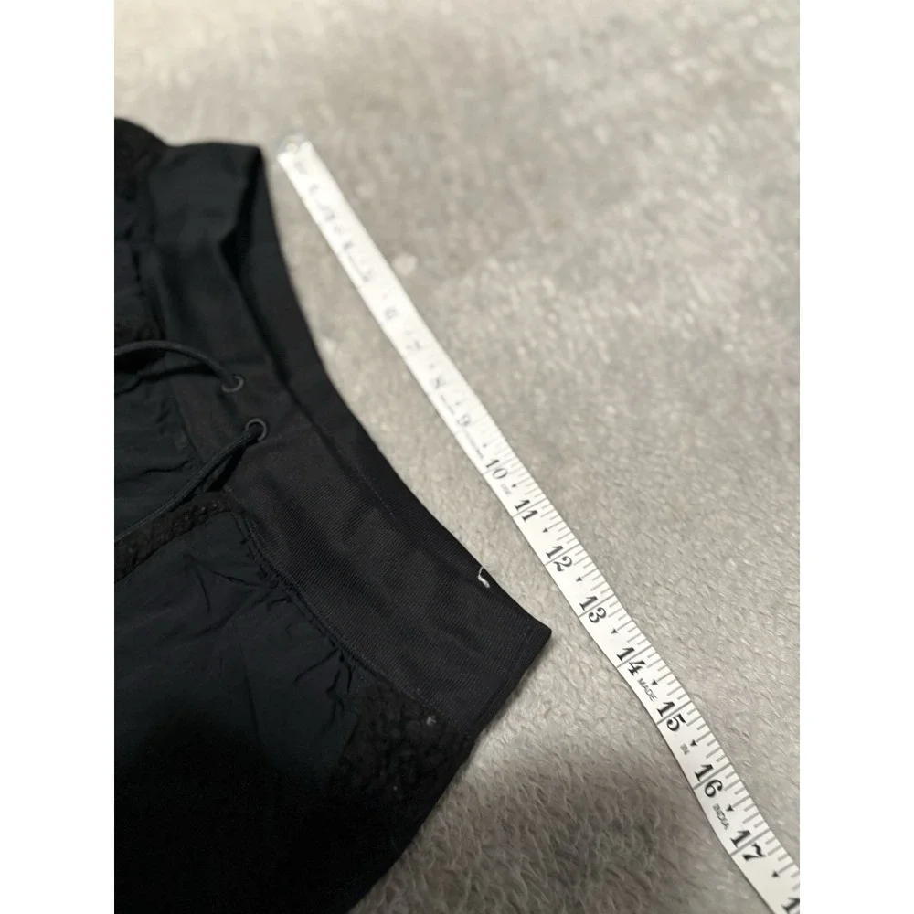 Nike Women's Medium Sportswear Essential Woven High Rise Pants Black DQ6809-010